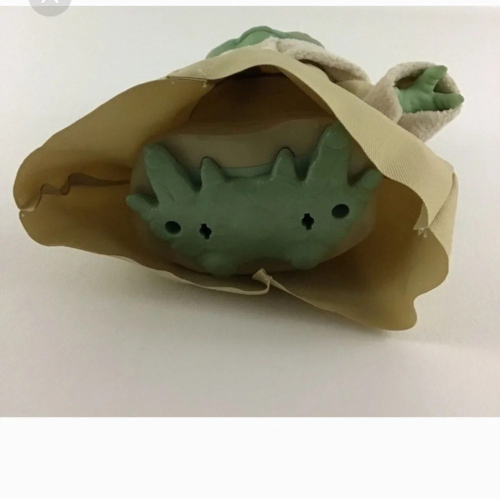 Star Wars The Child Mandalorian Animatronic Baby Grogu Figure Sounds Hasbro 2020 - Picture 3 of 6